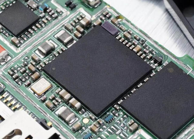 供应【Infineon】无线连接：供应蓝牙 5.0 模块、Wi-Fi 4 SoC、AIROC 汽车无线组合芯片