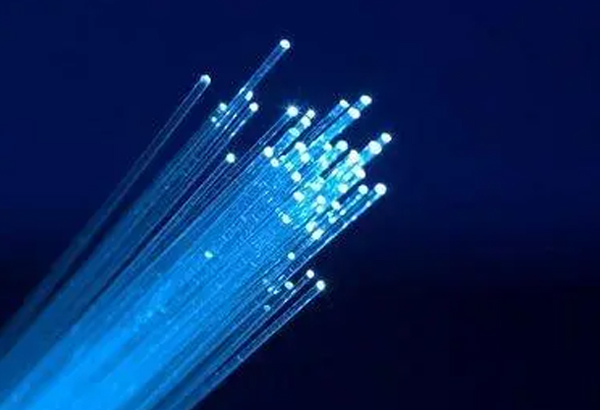 AT&T：到2023年将投资约480亿美元，以扩大光纤互联和5G无线服务