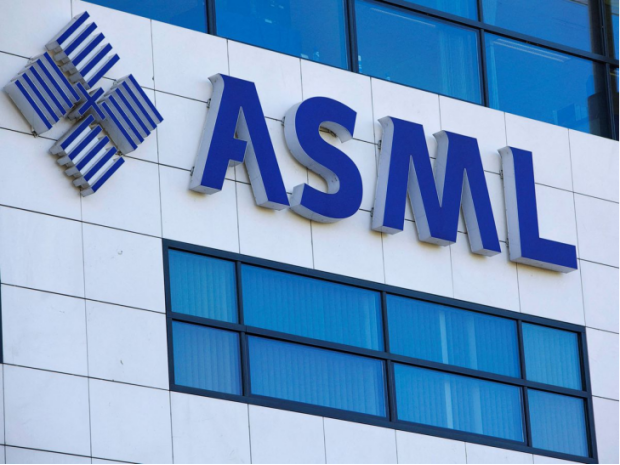 制造商ASML预计芯片产能到2023年仍供不应求