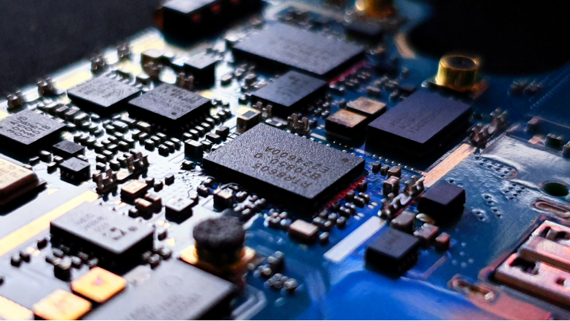 回收 SILICON 蓝牙低能耗 (SoC) 、多协议无线 SoC