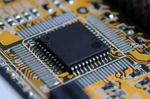 供应 [Infineon] 存储器：供应 F-RAM（铁电 RAM）存储器 IC、NOR 闪存存储器 IC