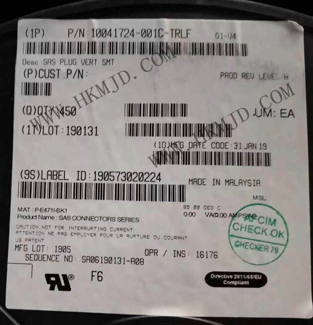 Amphenol I/O 连接器 10041724-001C-TRLF 29 位置 SAS 插头 连接器 焊接 表面贴装型