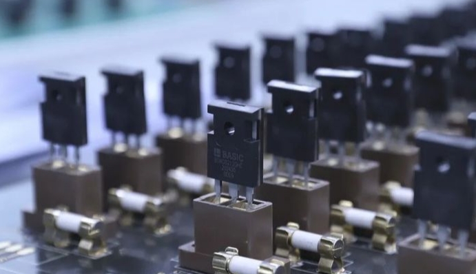 明佳达大量回收全新（Infineon）IGBT - 绝缘栅双极晶体管