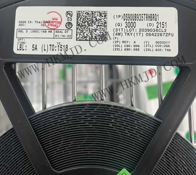 串行器/解串器 DS90UB935TRHBRQ1 汽车级FPD-Link III 3-Gbps 串行器